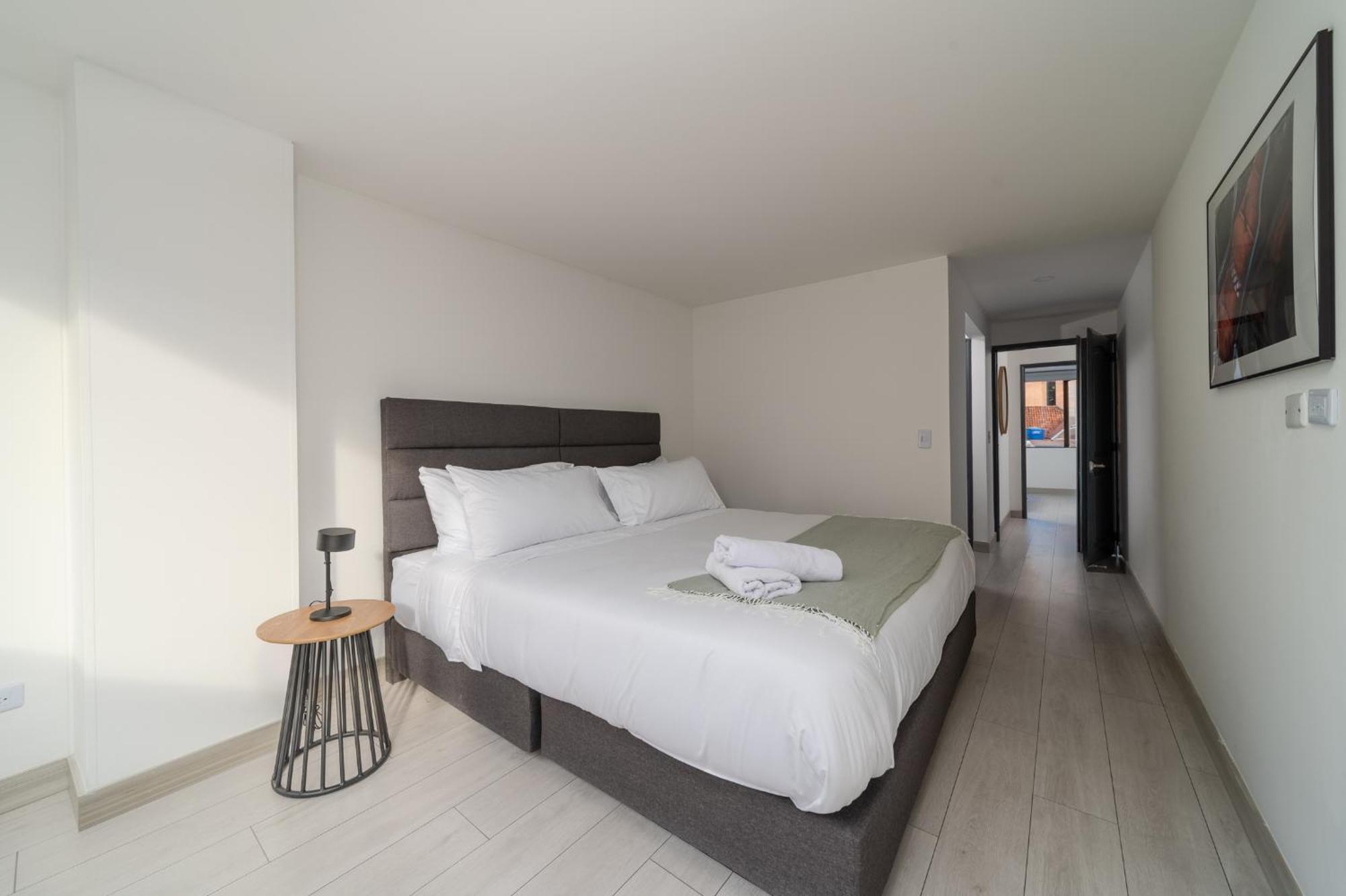 10.73 Flats X Ahead Apartment Bogota Bagian luar foto