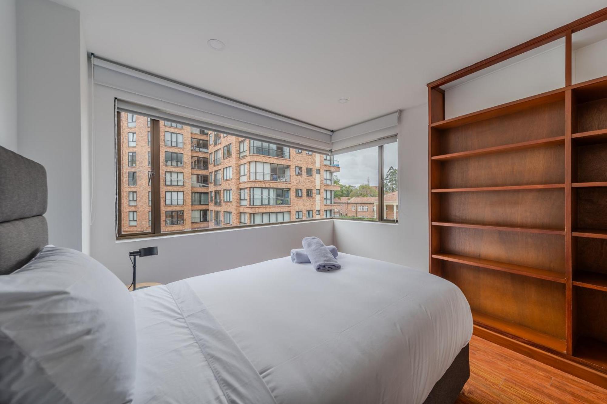 10.73 Flats X Ahead Apartment Bogota Bagian luar foto