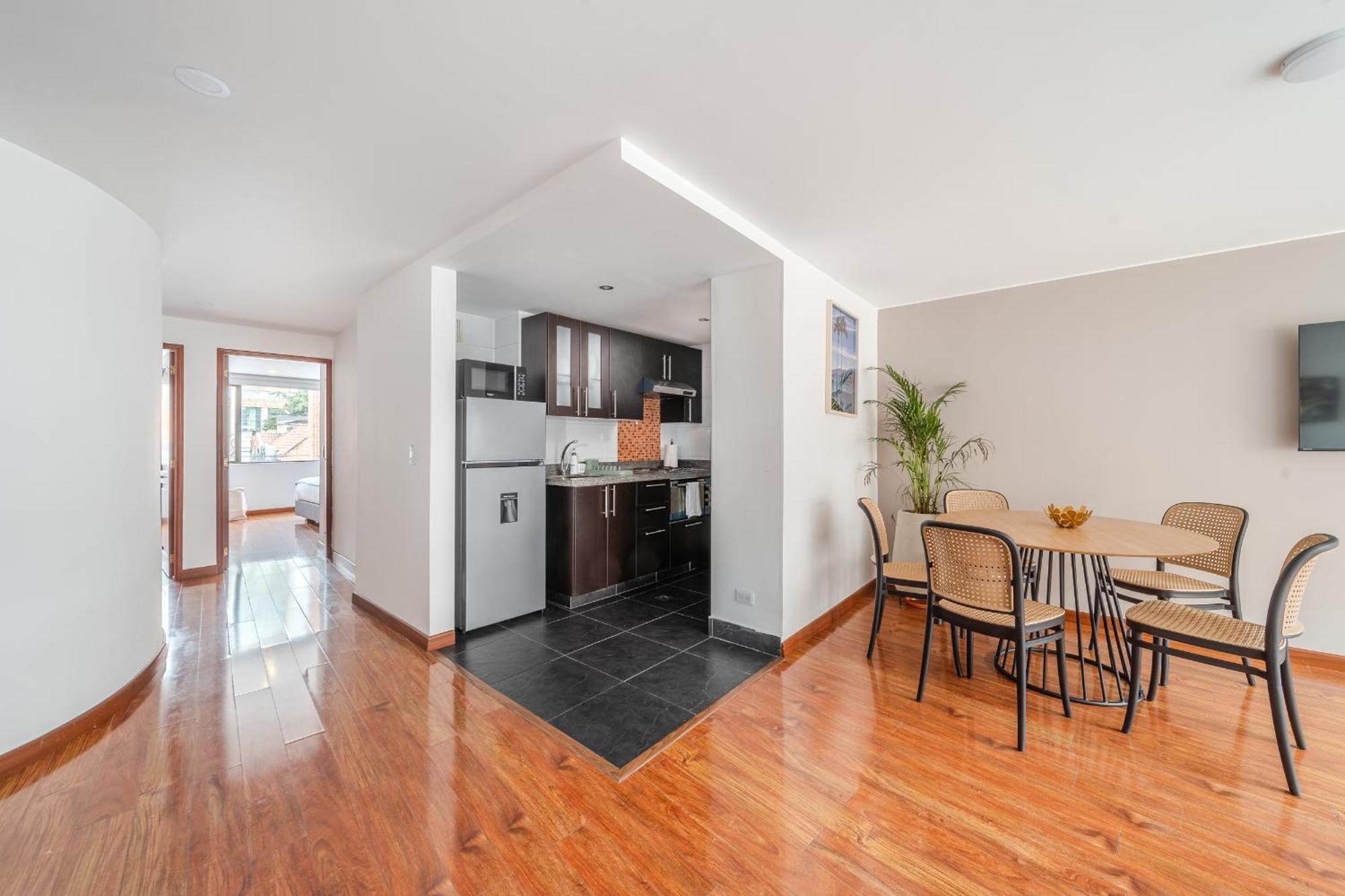 10.73 Flats X Ahead Apartment Bogota Bagian luar foto